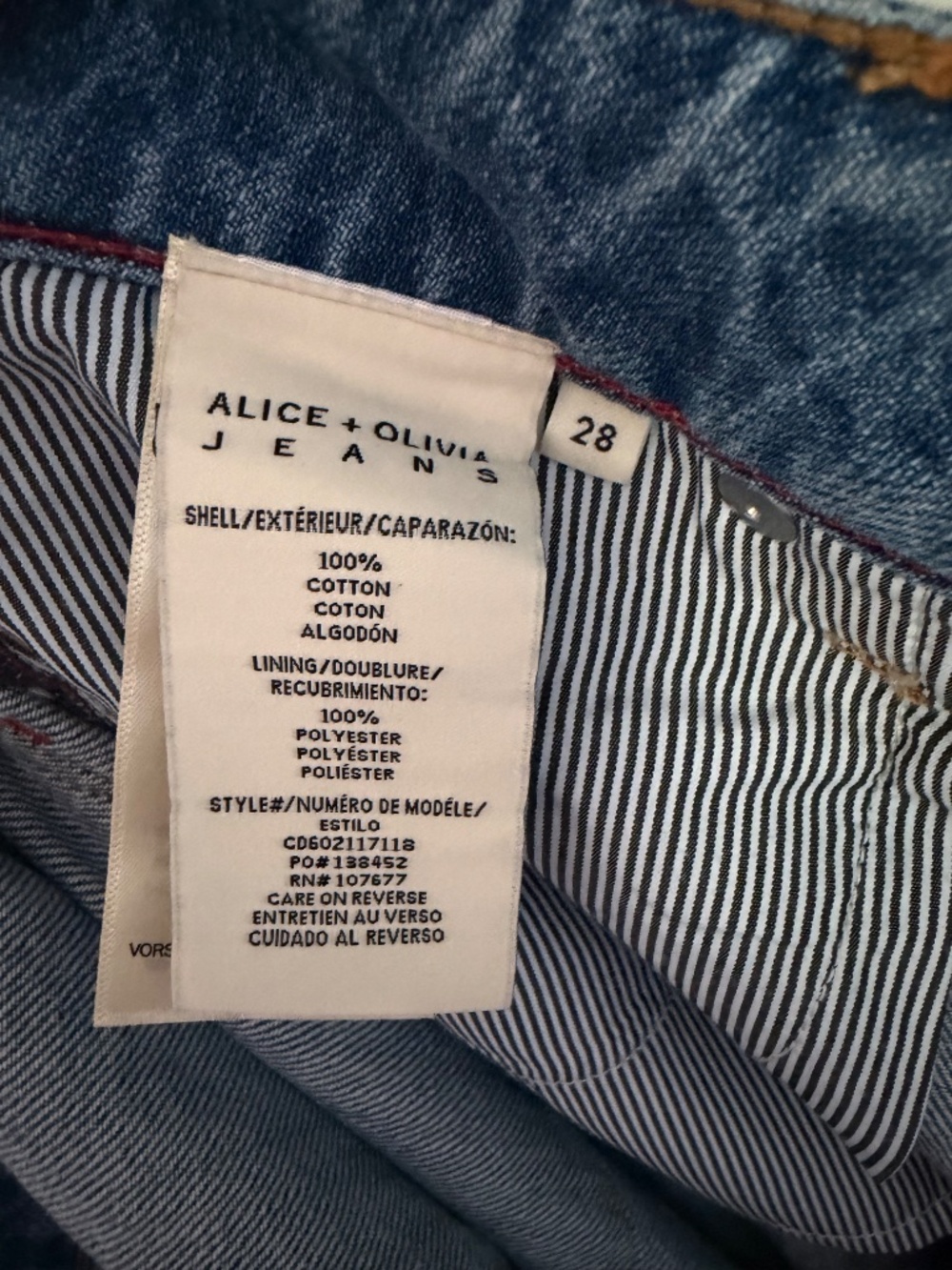 Alice + Olivia Chic Printed Jean Denver Bright size 28 - Picture 9 of 9